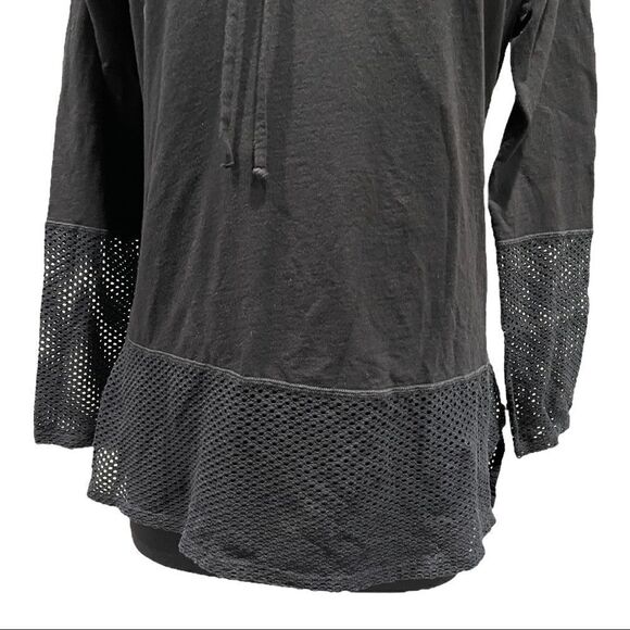 𝅺nux Ricky Black Cowl Neck Perforated Long Sleeve Pullover Sz L - Picture 3 of 14